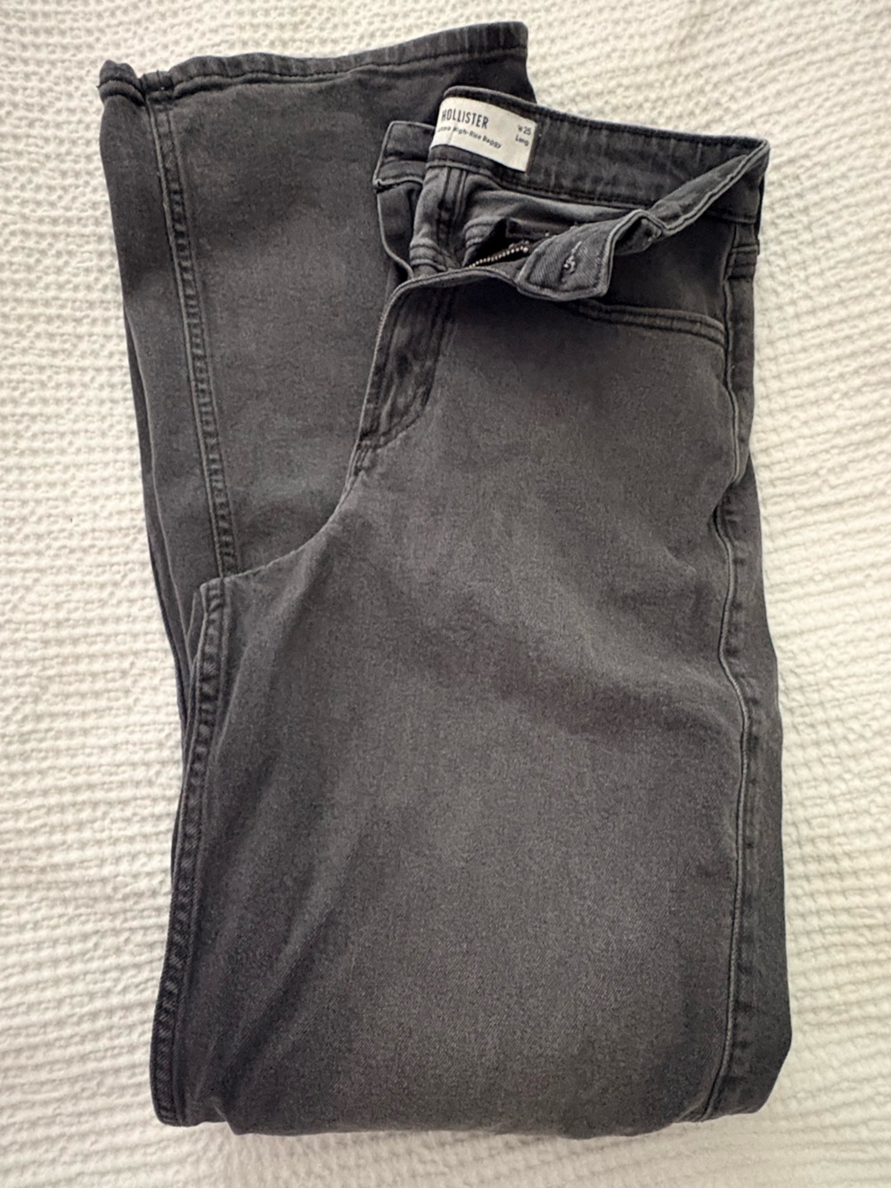 Hollister Curvy Ultra High Baggy gray jeans w 25 long, 0L